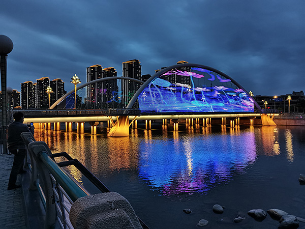 1742970194152440.jpg 海晏河道亮化.jpg