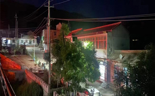 海晏太阳能路灯防雷接地做法详解