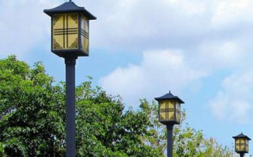 海晏庭院灯安装间距与布灯设计全解析 海晏庭院灯安装间距与布灯设计全解析